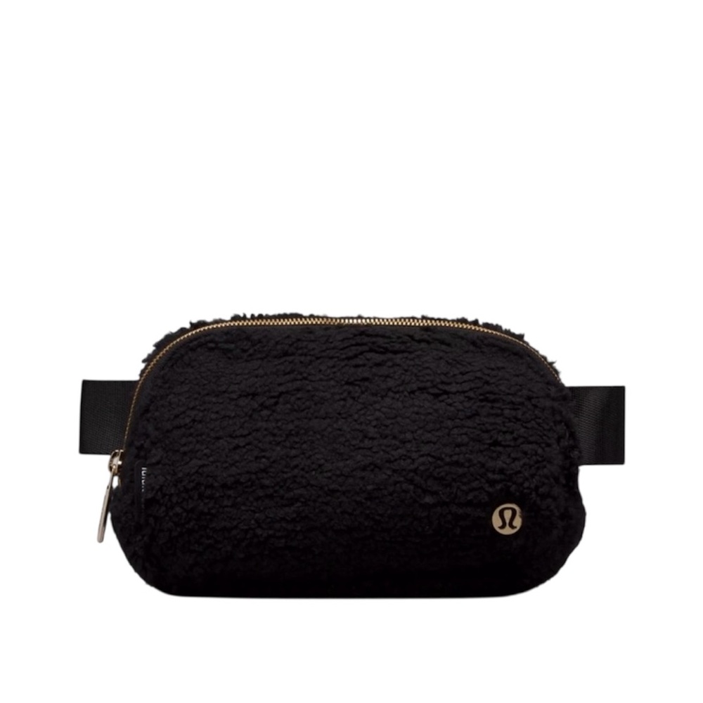 lululemon athletica Black Sherpa Belt Bag